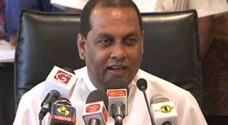 பெரும் திண்டாட்டத்தில் கட்சி மாறிய உறுப்பினர்கள்! உறுப்புரிமைகளை இழக்க நேரிடும்