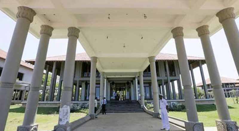 யாழ்ப்பாணத்தில் உள்ள ஜனாதிபதி மாளிகையை  குத்தகைக்கு விடுவதற்கு எதிர்ப்பு!