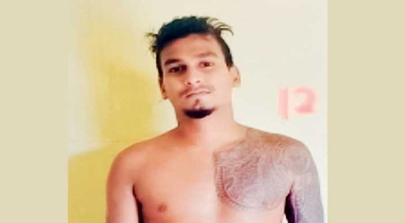மன்னா ரமேஷுக்கு எதிராக சிவப்பு பிடியாணை