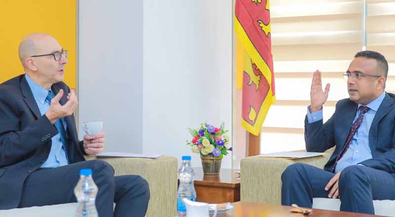 புலம்பெயர் தொழிலாளர்கள் எதிர் நோக்கும் பிரச்சனைகள் தொடர்பில் பேச்சுவார்த்தை!