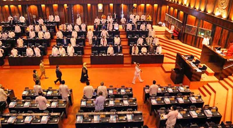 ஜனாதிபதியினால் சமர்ப்பிக்கப்பட்ட வரவு செலவுத் திட்டத்திற்கு அமைச்சரவை அங்கீகாரம்!