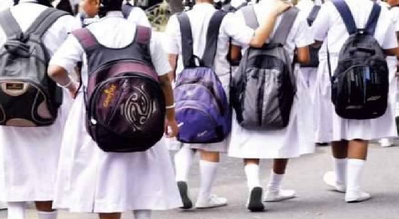 பாடசாலை மாணவர்கள் தொடர்பில் கல்வி அமைச்சு விடுத்துள்ள அறிவிப்பு!
