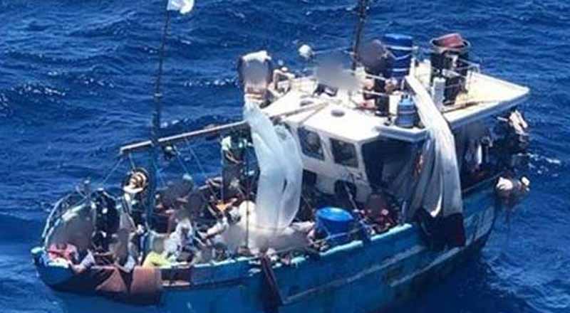 ரீயூனியன் தீவிலிருந்து நாடுகடத்தப்பட்ட 14 இலங்கையர்கள்!