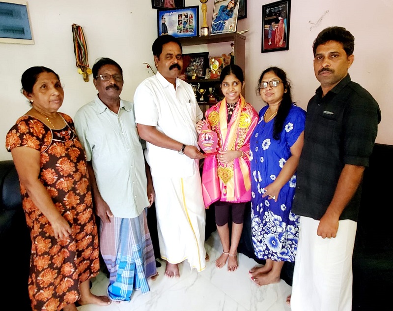 கில்மிஷாவை நேரில் சென்று வாழ்த்திய நாடாளுமன்ற உறுப்பினர் சிறீதரன்!