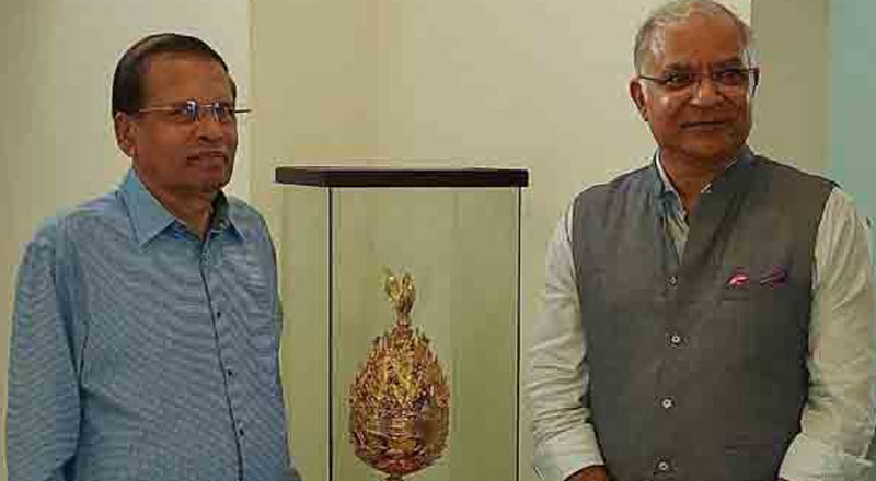 இந்தியத் தூதுவருக்கும் மைத்திரிபாலவிற்கும் இடையில் சந்திப்பு!