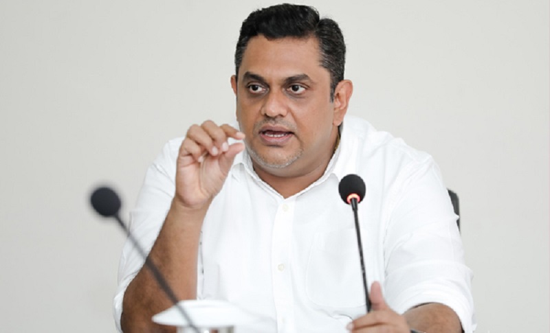 மீண்டும் ராஜபக்ஷர்களிடம் செல்கிறதா ஆட்சி - புதிய இராஜாங்க அமைச்சராக ஷசீந்திர ராஜபக்ஷ!