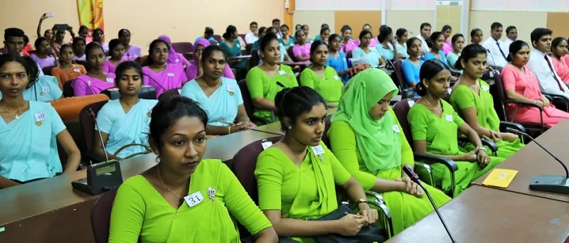 கல்வி நிர்வாகத்தில் அதிகாரிகள் இருக்கின்றபோதிலும் ஓய்வு பெற்றவர்களுக்கு நியமனம்!
