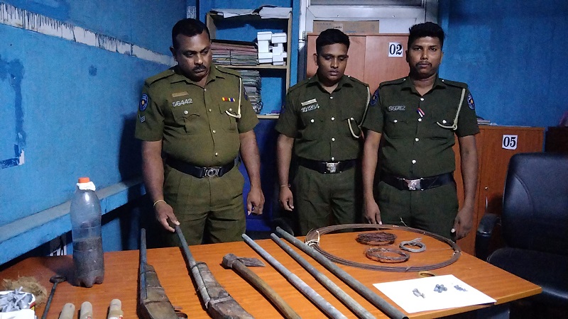 கிளிநொச்சியில் துப்பாக்கிகளுடன் ஒருவர்  கைது!