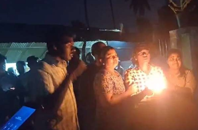 சாந்தனின் உடலுக்கு  ஆரத்தி எடுத்து வரவேற்ற சகோதரி!