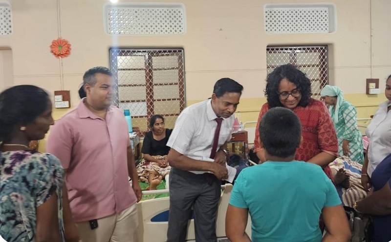யாழ் சென்று சத்தியமூர்த்தியை சந்தித்த பிரதமர் ஹரிணி அமரசூரிய