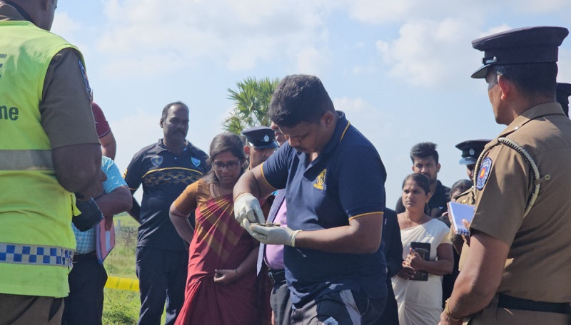 யாழ். செம்மணி மனிதப் புதைகுழியை பார்வையிட்டார் யாழ். நீதிமன்ற நீதவான்!