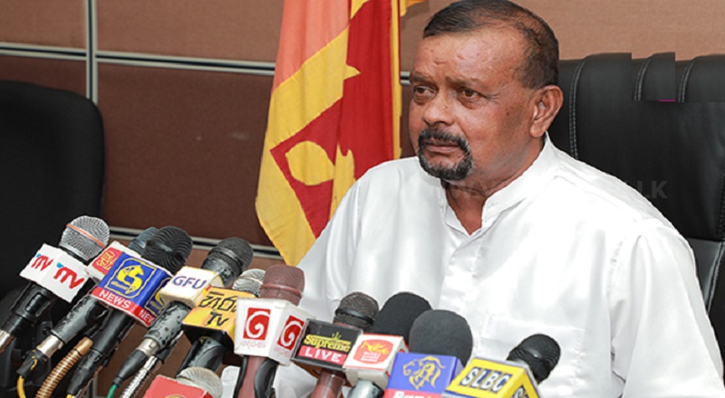 பெரமுன அரசாங்கம் ஆட்சியில் இருந்த போது அரிசிக் கப்பல் ஒன்று வெளிநாட்டுக்கு அனுப்பப்பட்டது
